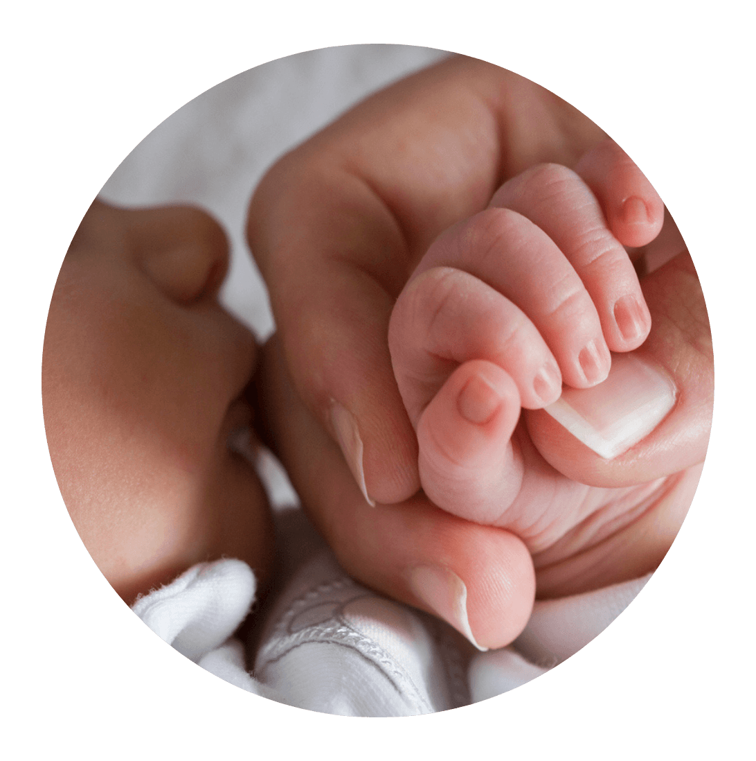 newborn-baby-holding-finger