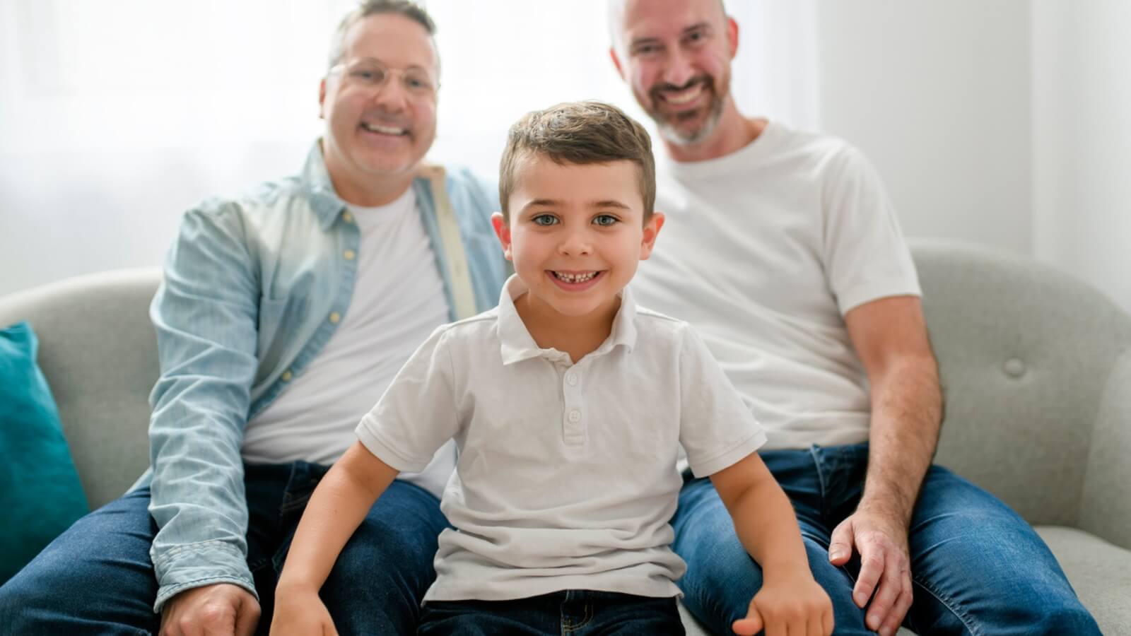 Can You Mix Sperm for Surrogacy? A Genetics Guide for Gay Dads